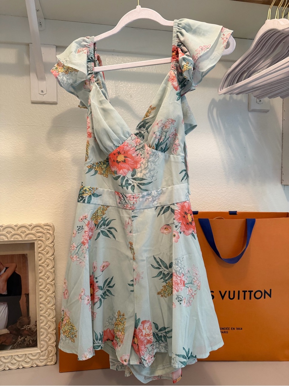 Floral Ruffle V-Neck Mini romper in Mint